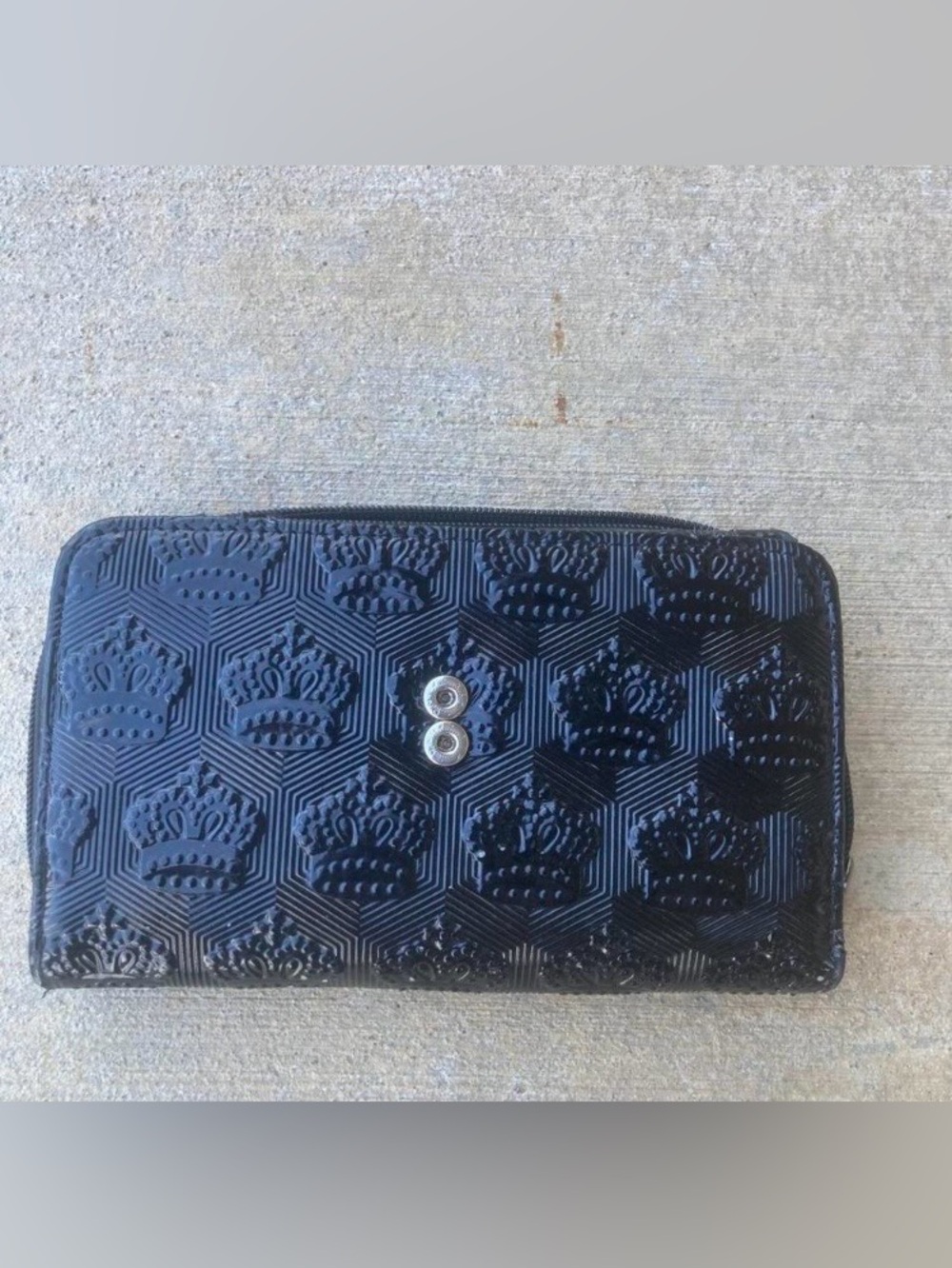 Black wallet with crown design
